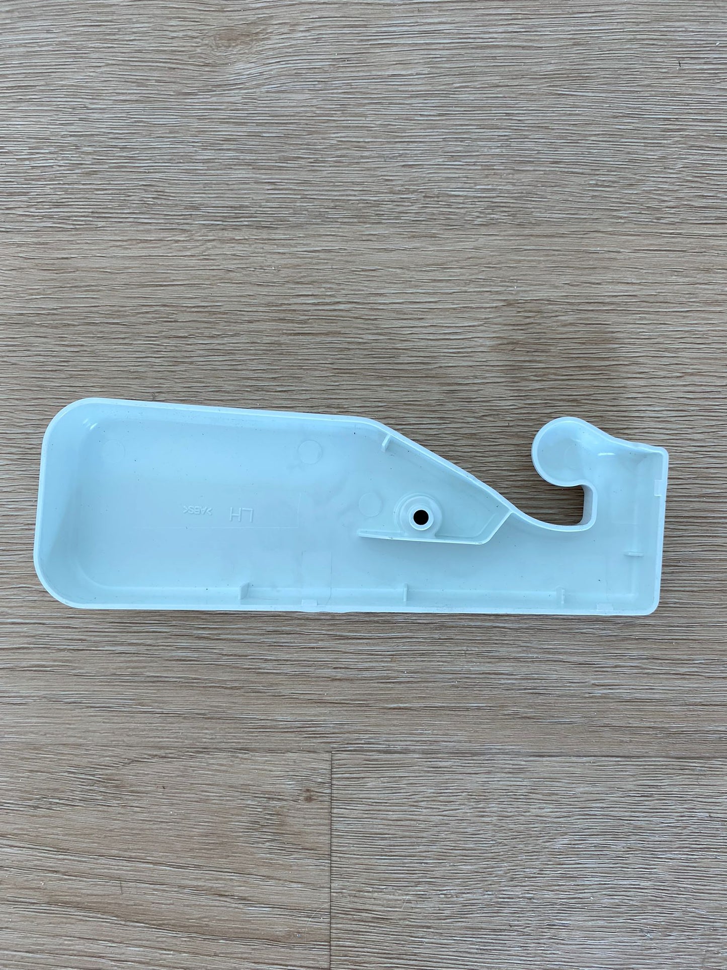 1457660 1446000 Westinghouse fridge freezer white LHS left hand side hinge cover WSE6070 WSE6100 WSE6970 WSE7000