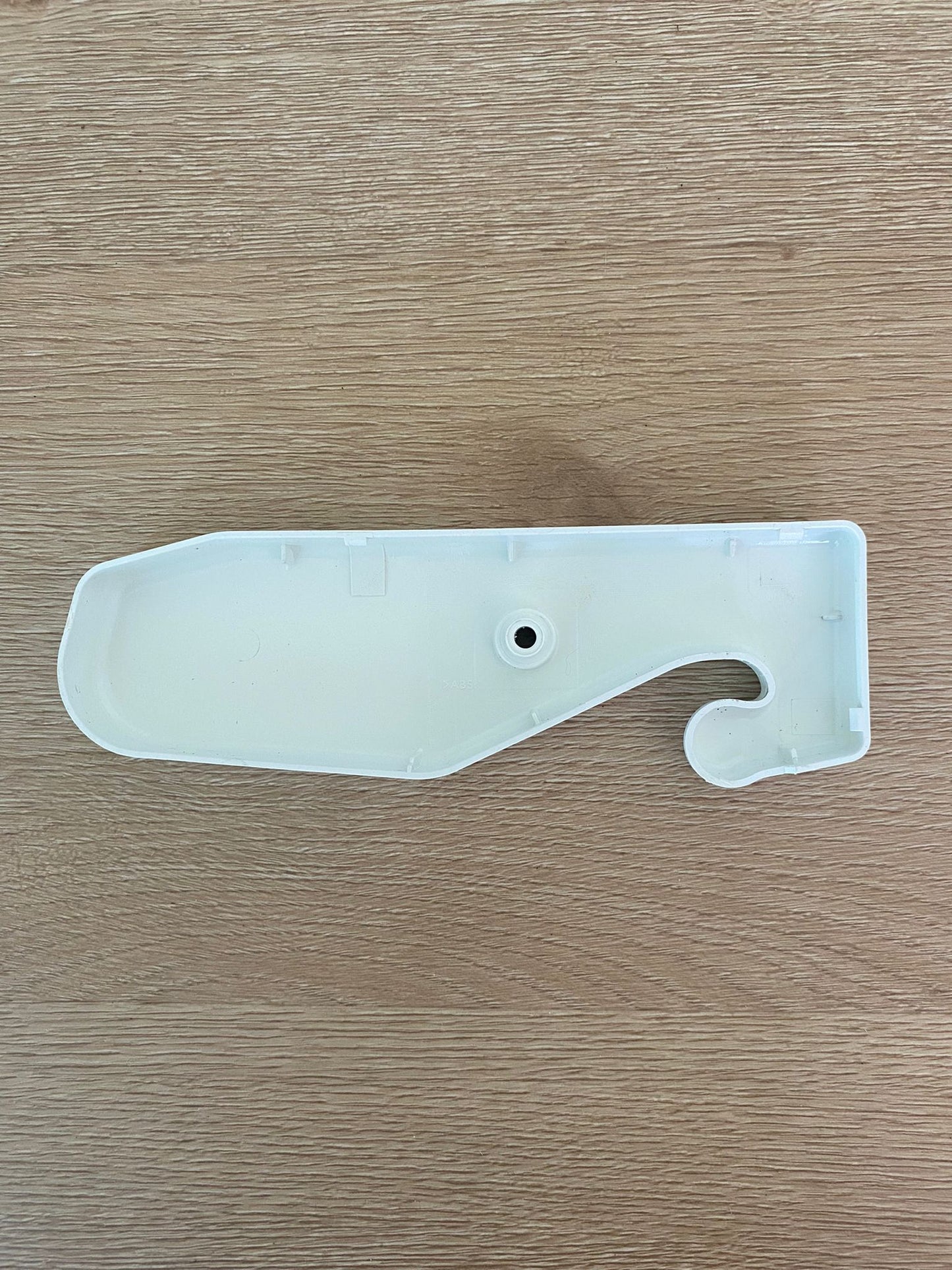 1446001 1457661 Westinghouse fridge freezer white RHS right hand side hinge cover WSE6070 WSE6100 WSE6970 WSE7000