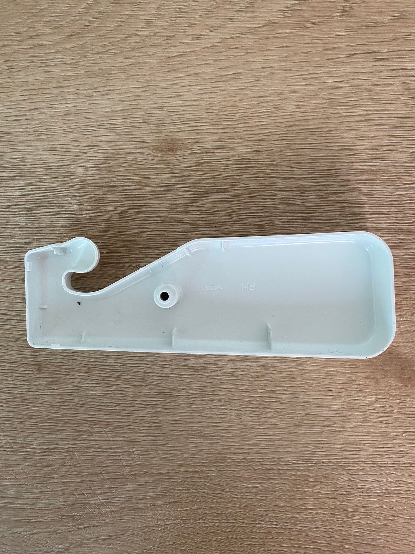 1457661 1446001 Westinghouse fridge freezer white RHS right hand side hinge cover WSE6070 WSE6100 WSE6970 WSE7000