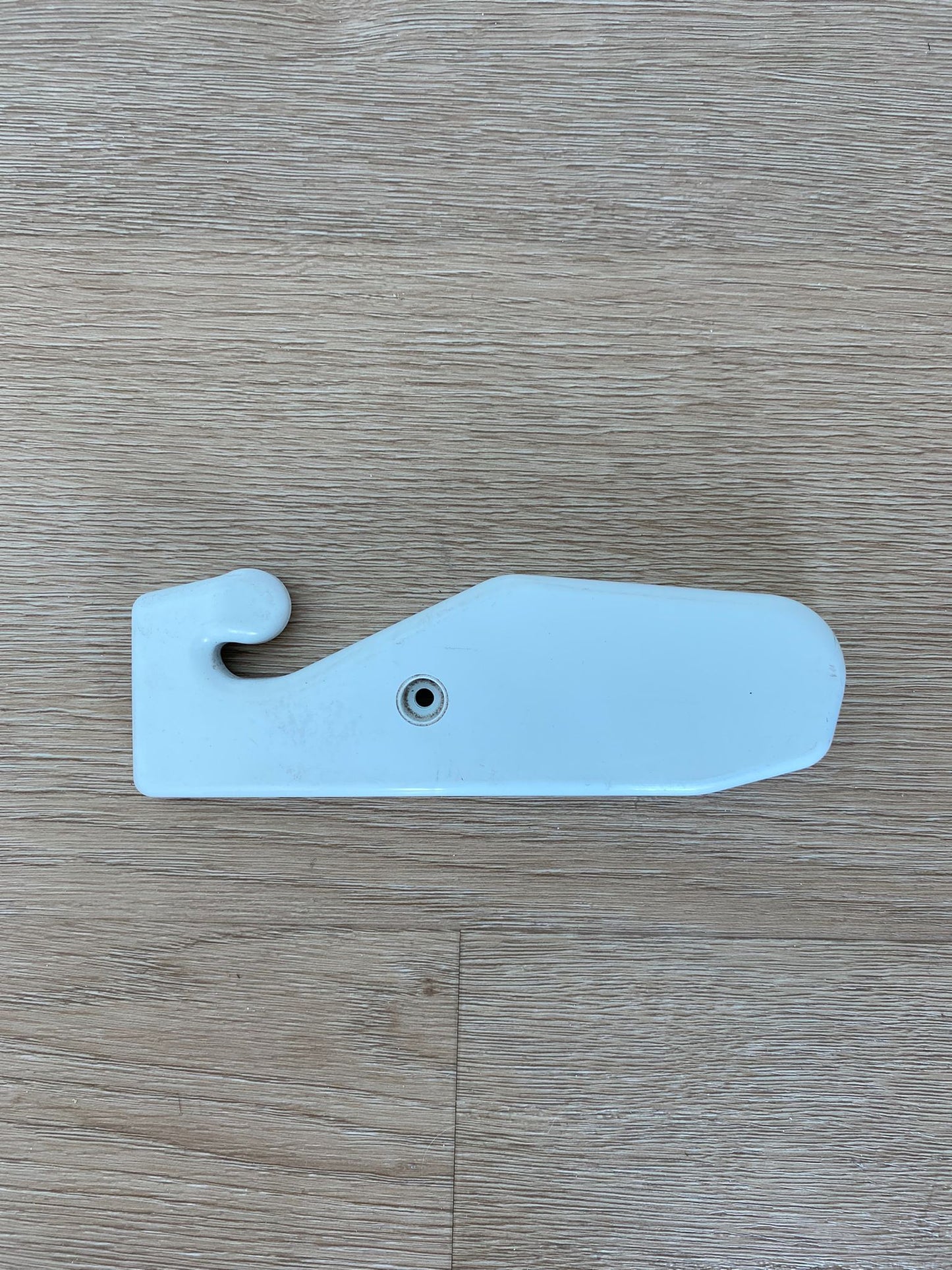 1446000 1457660 Westinghouse fridge freezer white LHS left hand side hinge cover WSE6070 WSE6100 WSE6970 WSE7000