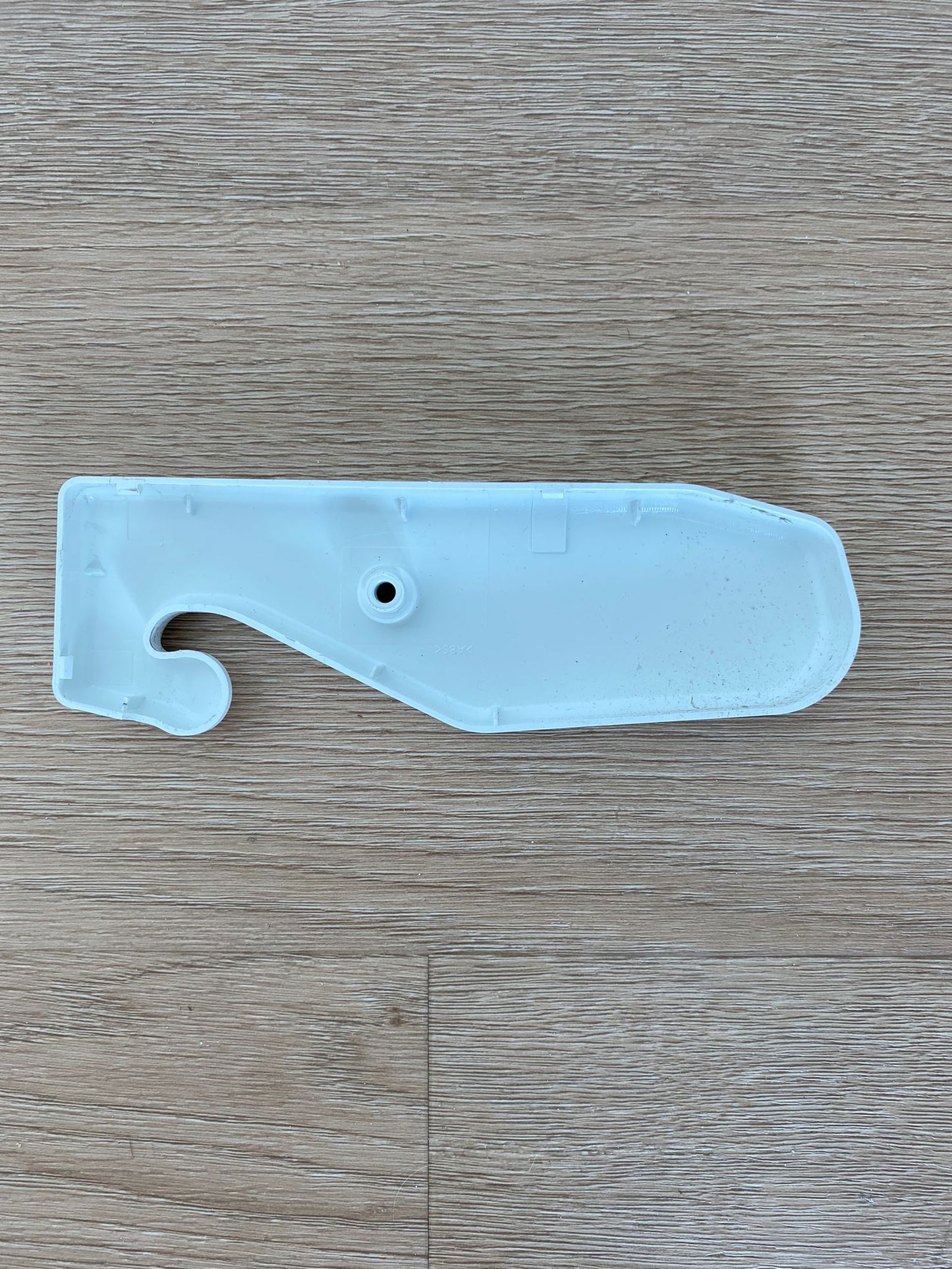 1446000 1457660 Westinghouse fridge freezer white LHS left hand side hinge cover WSE6070 WSE6100 WSE6970 WSE7000