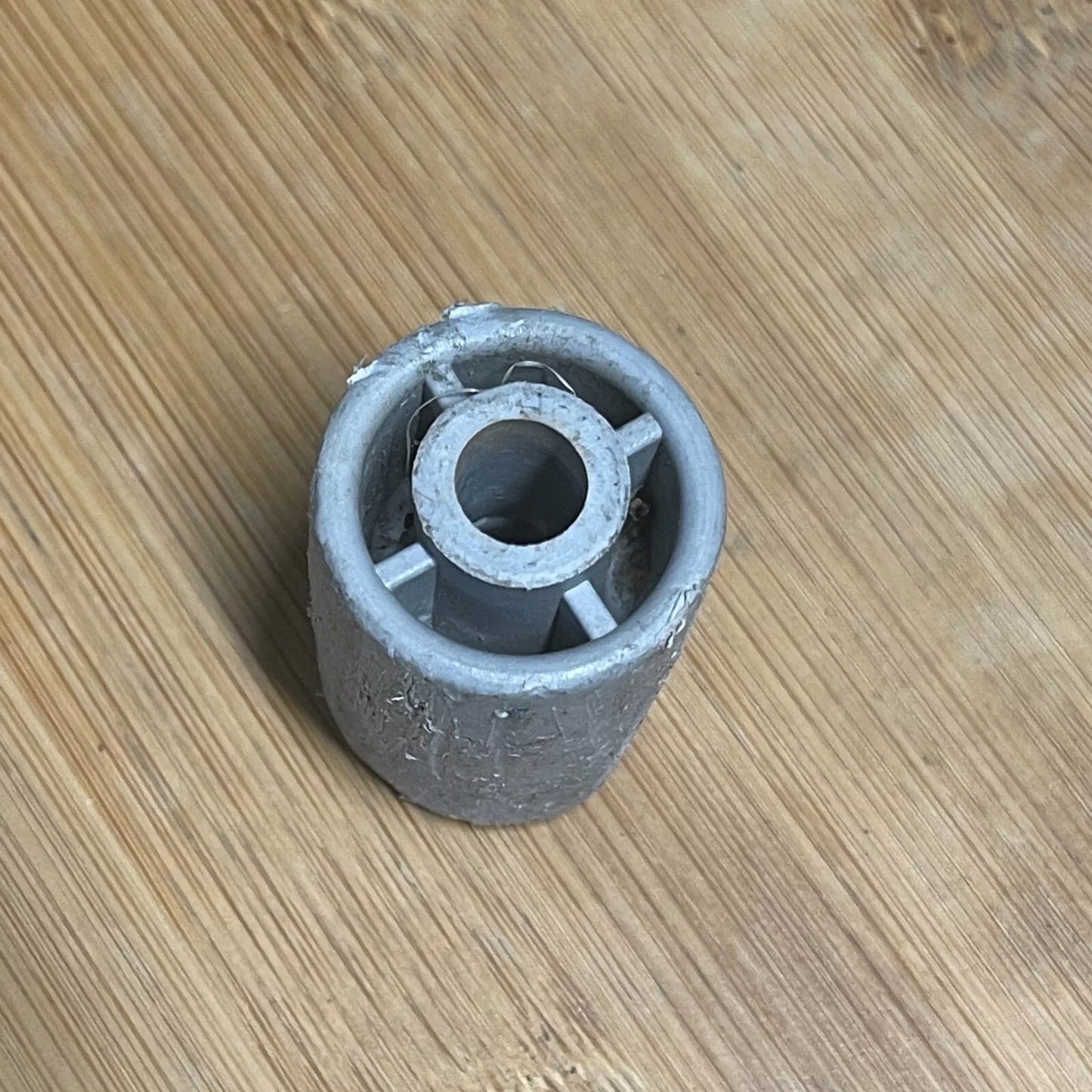 1445504 1449731 Westinghouse fridge freezer grey rear roller wheel FITS WSE6070 WSE6100 WSE6970 WSE7000