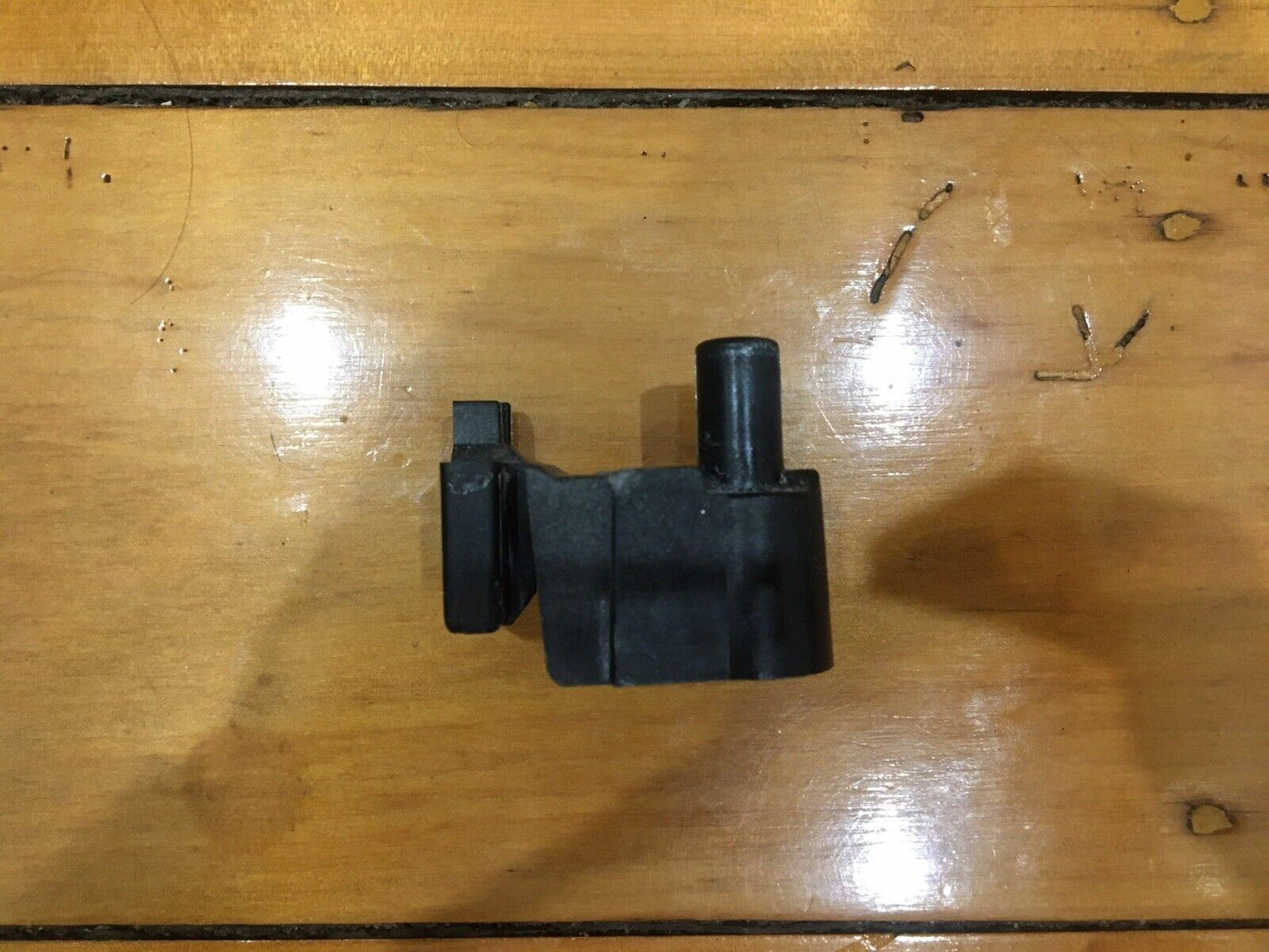 1447123 1456628 1458191 1458378 Westinghouse fridge freezer LHS left lower hinge cam FITS ALL WSE6070 WSE6100 WSE6970 WSE7000